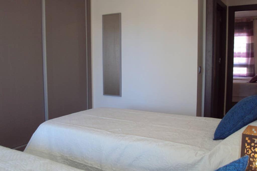 Edificio Alteanos V Apartment Бенидорм Екстериор снимка