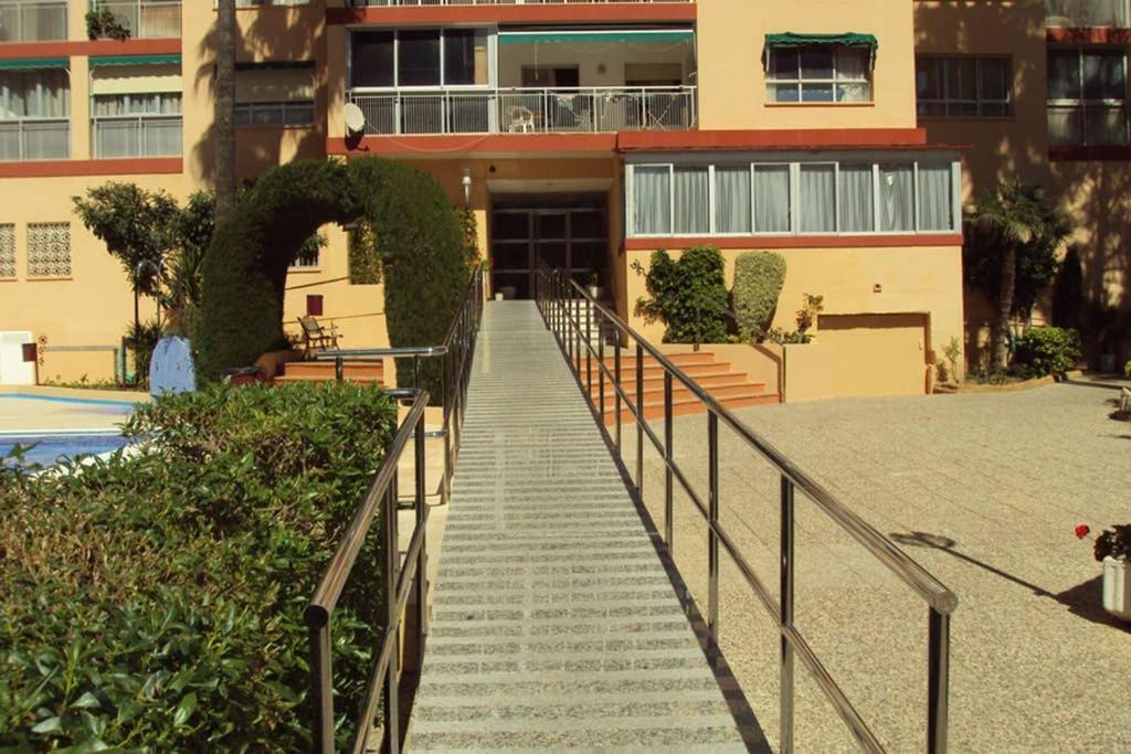Edificio Alteanos V Apartment Бенидорм Екстериор снимка