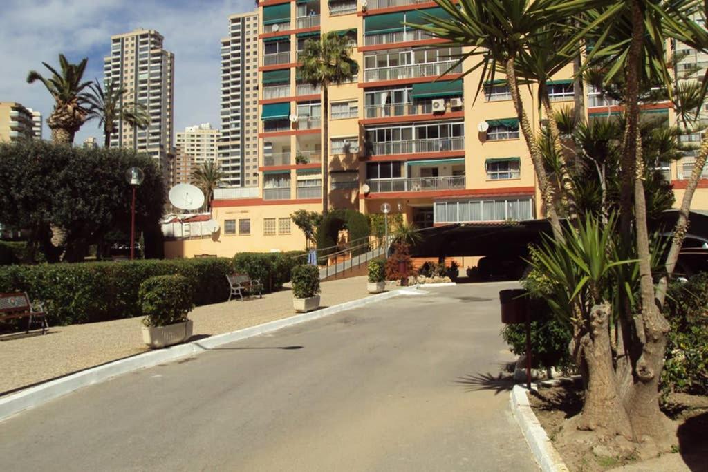 Edificio Alteanos V Apartment Бенидорм Екстериор снимка